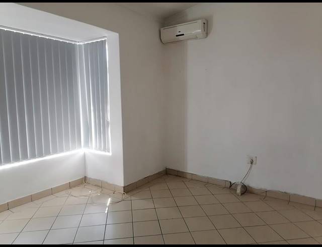 2 BEDROOM SIMPLEX FOR SALE IN SEA VIEW